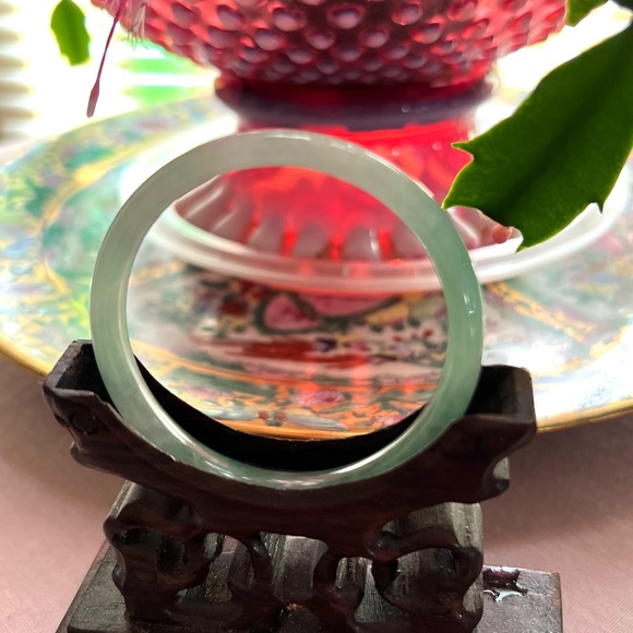 Jade Bangle - Picture 3 of 5